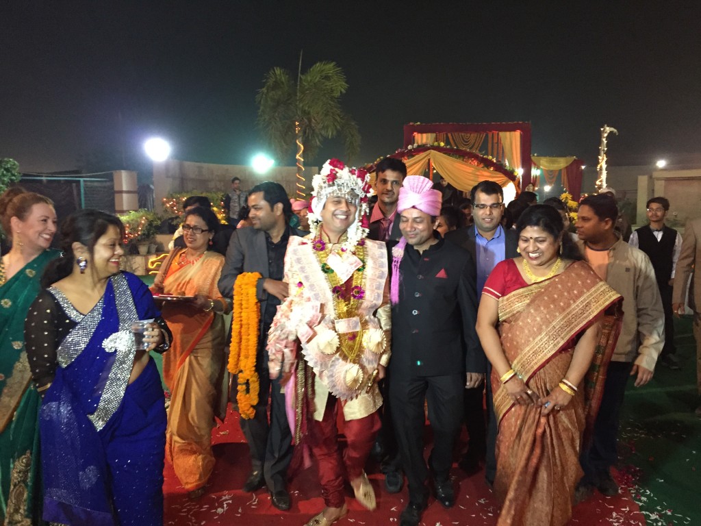 The groom's arrival